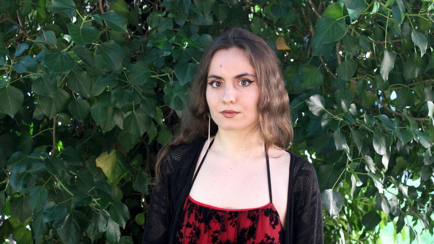 Una graduada en Historia del Arte de la Universidad de León revaloriza los retablos de los Oteros