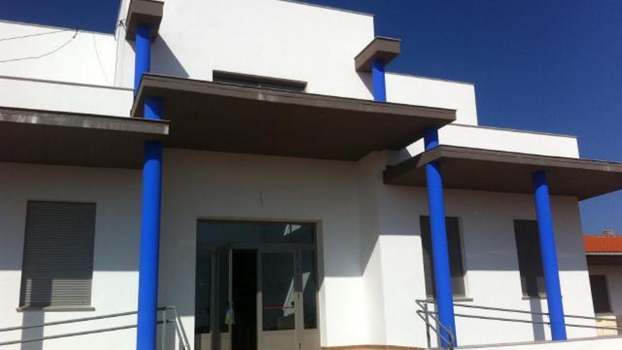 Las trabajadoras de la residencia de mayores de Montehermoso llevan tres meses sin cobrar, denuncia UGT