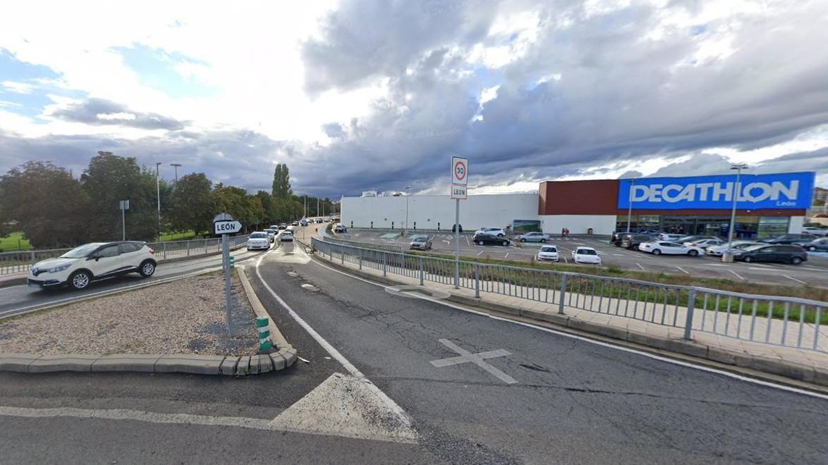 El corte irá desde la rotonda de la LE-20 a la de acceso del centro comercial de Decathlon.