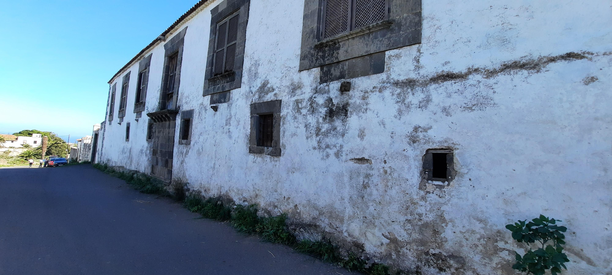 Hacienda de San Juan de Taco, en el antiguo camino real de Daute. Su propiedad proyecta un hotel rural