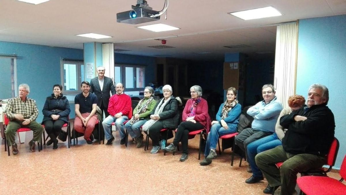 La Fundación UCEIF traduce al lenguaje de signos la educación financiera