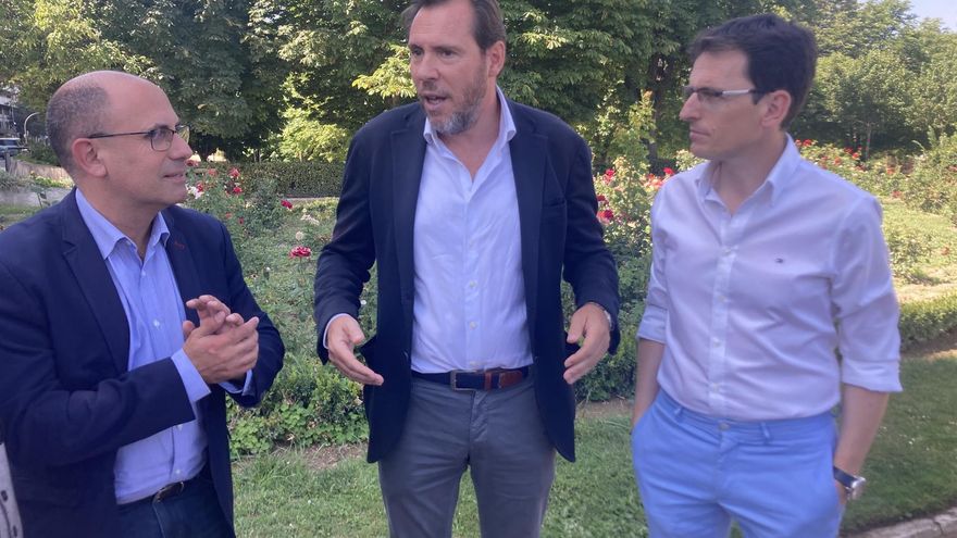 Puente augura que el coste del carril bici de Isabel La Católica superará los 2 millones, "un despilfarro innecesario"