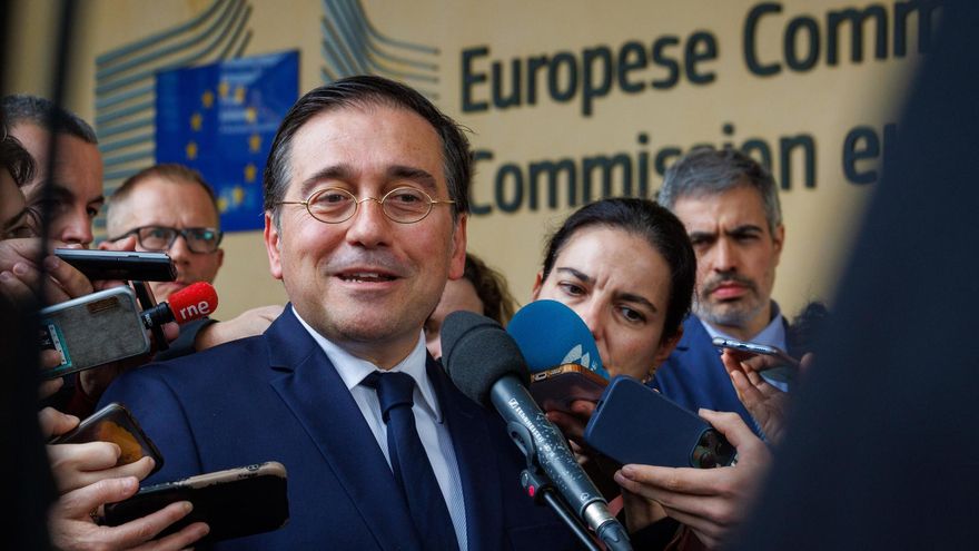Spanish Foreign Minister Jose Manuel Albares gives a press statement after a meeting with EU Commission Vice President Maros Sefcovic on an agreement over the future of Gibraltar after Brexit in Brussels, Belgium, 12 April 2024. (Bélgica, España, Bruselas)