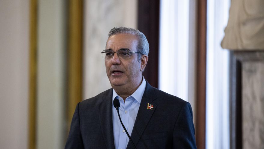 República Dominicana seguirá con las deportaciones ante "retos sin precedentes" por Haití