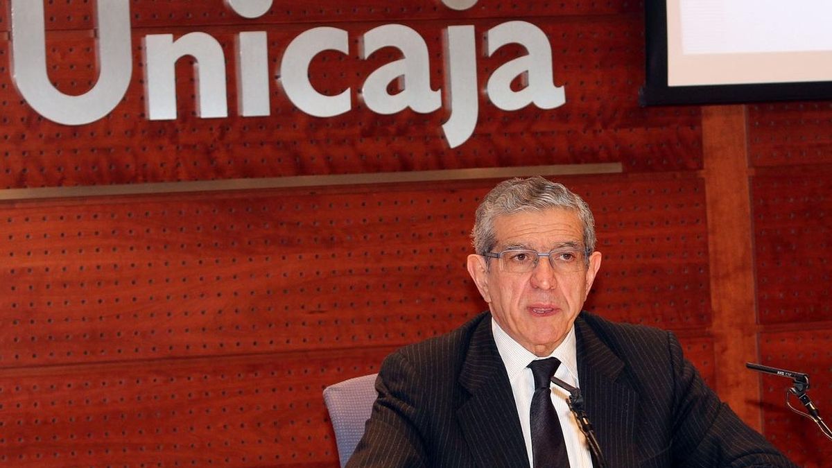 Medel informa al Consejo de Administración de Unicaja Banco que dejará la Presidencia antes del 30 de junio