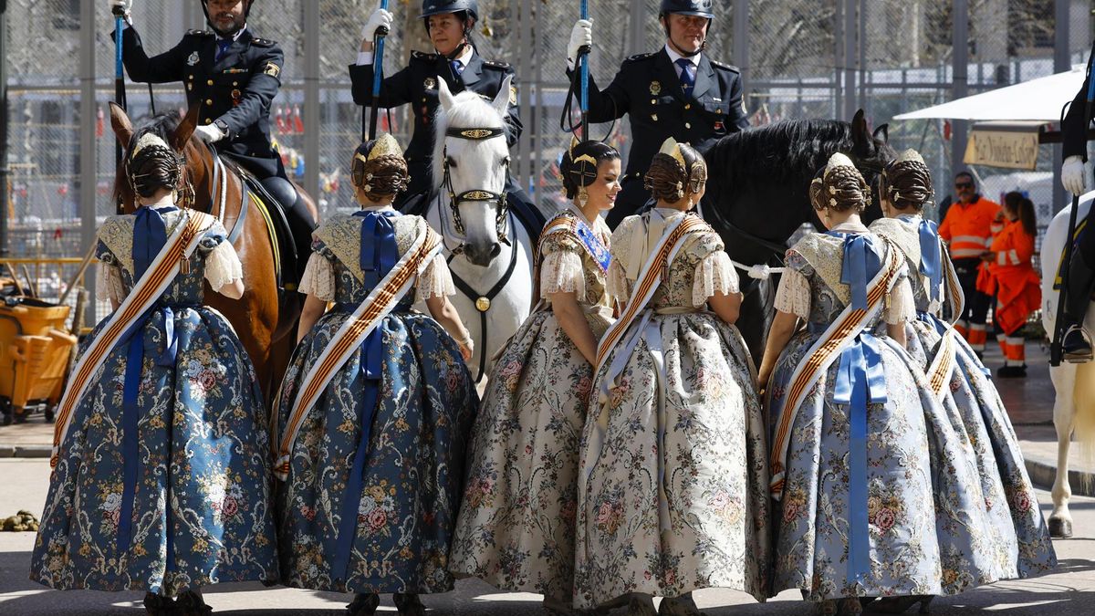 València pide ahora un informe de Policía Nacional sobre la propuesta de llegada de cercanías en las horas de la mascletà