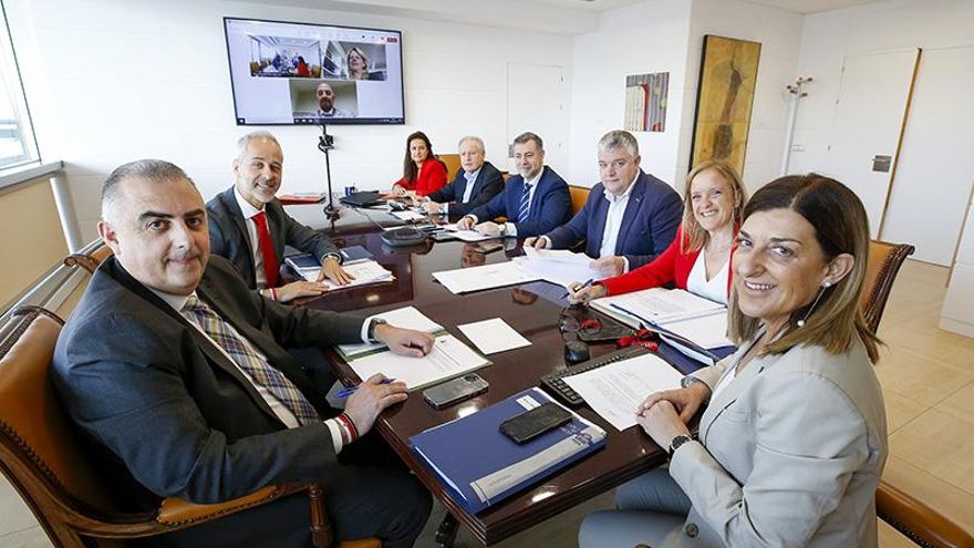 El Gobierno del PP en Cantabria destina 216 millones para privatizar servicios sanitarios en un hospital religioso durante 15 años