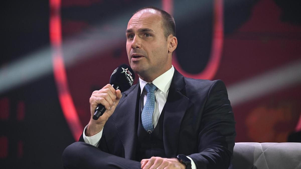 El Tribunal Supremo de Brasil condena a Eduardo Bolsonaro por coacción a la justicia