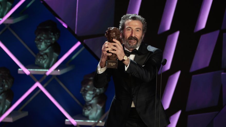 Luis Zahera, con su Goya a Mejor actor de reparto