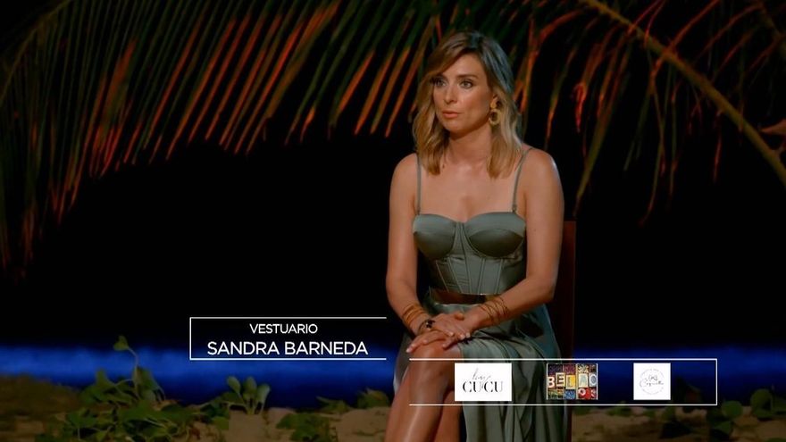 'La isla de las tentaciones 7' avanzó una hoguera de confrontación y el asalto de Marieta a la villa de los chicos