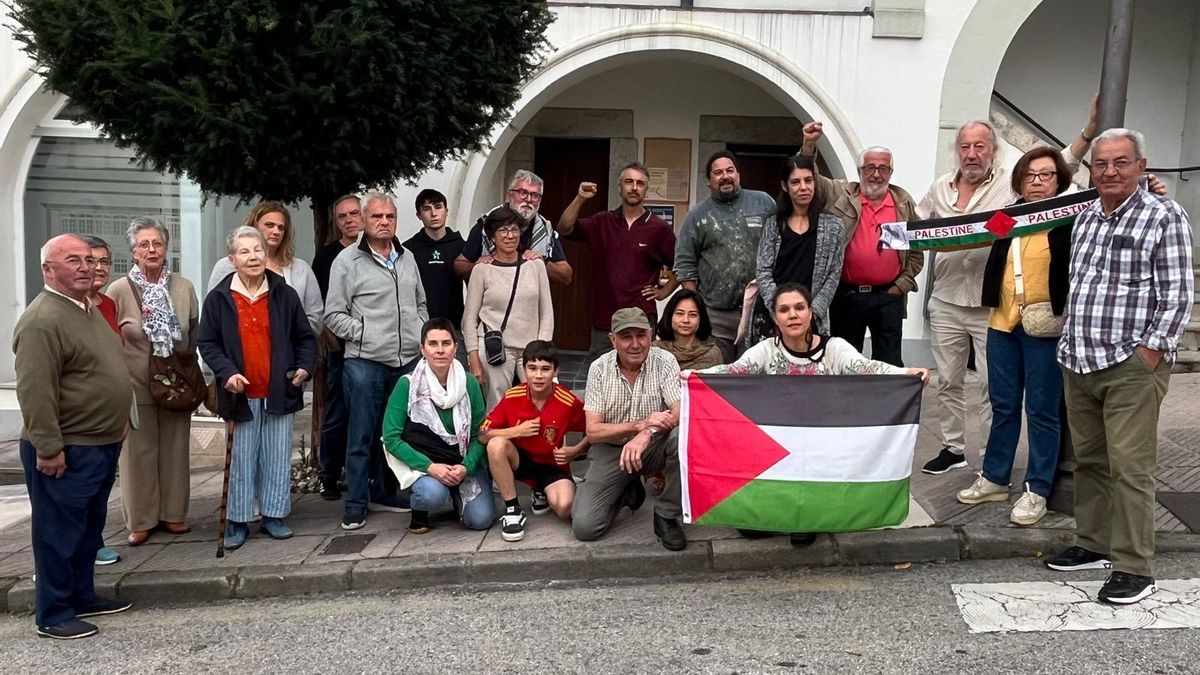Manifestación en el municipio rural de Boal.
