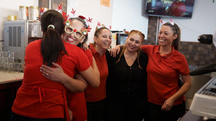 La Chasnera, la gasolinera de la suerte por undécimo año consecutivo, reparte 2,8 millones