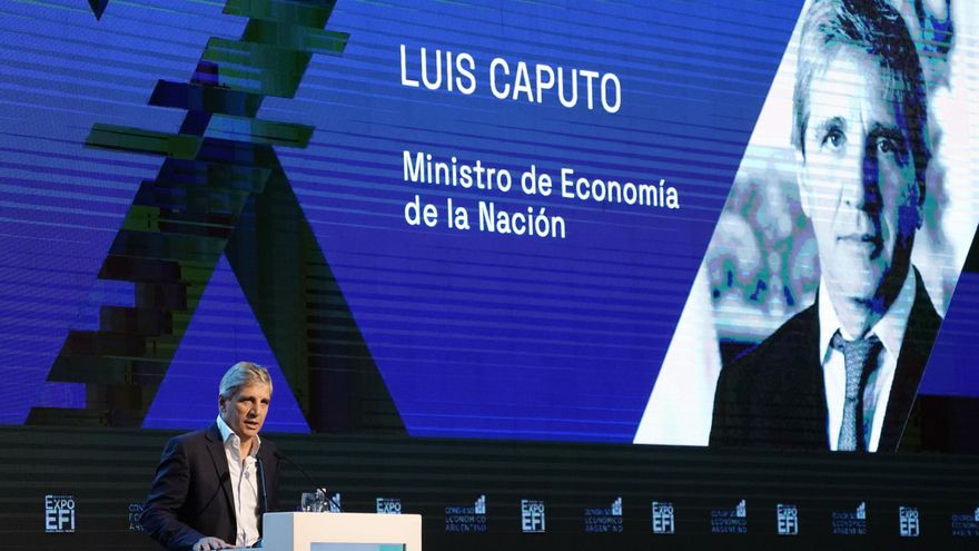 Luis Caputo: "Queremos que se usen los dólares sin dar explicaciones"