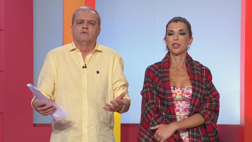 Ramón García vive una surrealista llamada con un espectador "dormido en bicicleta": "¿Ha cambiado usted la voz?"