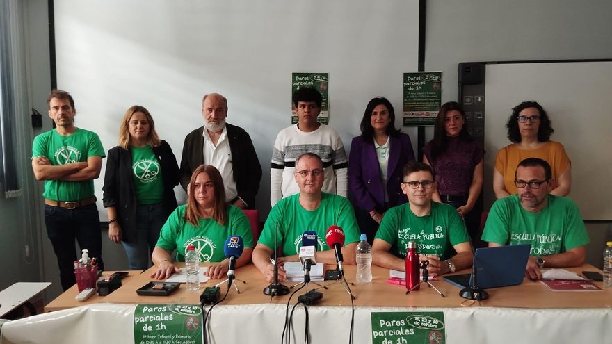 El colectivo educativo convoca huelgas parciales ante "el caos, la improvisación y los recortes" del Gobierno de Aragón