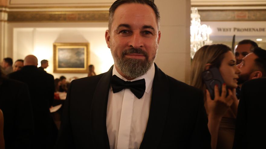 Abascal se queda sin foto con Trump en su investidura