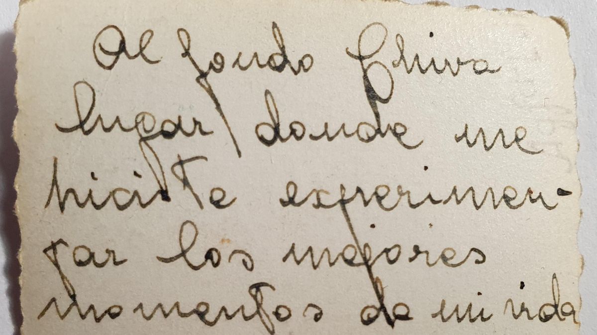 El reverso de la foto que Julia le envió a Arturo a la cárcel antes de ser fusilado en abril de 1940.