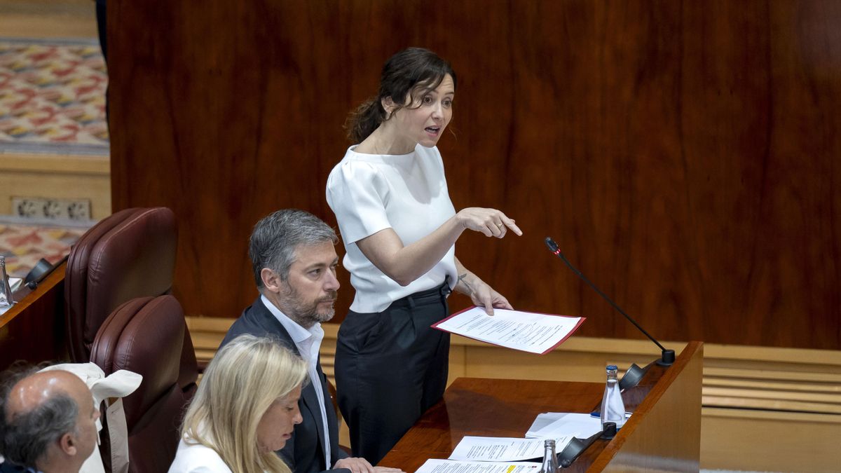 El Gobierno de Ayuso retrasa las nuevas directrices de Sanidad que agilizan la eutanasia en los casos más urgentes