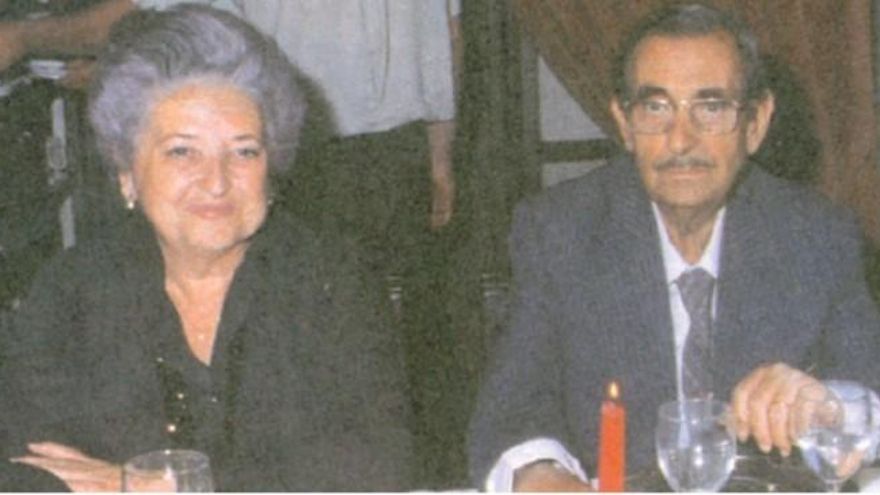 Josefina Ortiz y José Ferrer en la cena de 25 aniversario de Valencia Fruits (1987).