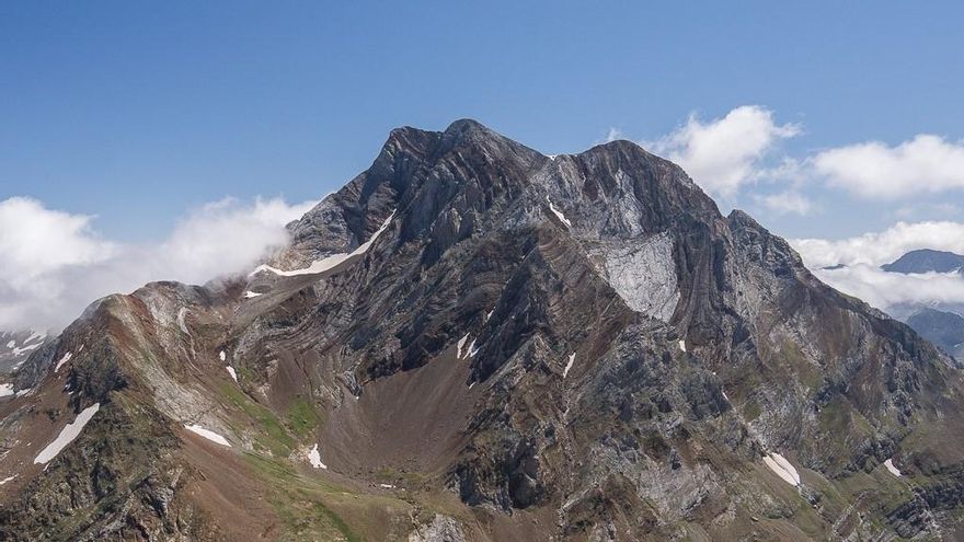 Muere una montañera navarra de 27 años en el pico de las Neveras (Panticosa), en el Pirineo aragonés