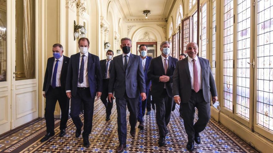 Tras el dictamen, tramo final en el Senado: veinte votos del FdT y la frase de Cristina que habilitó el debate express