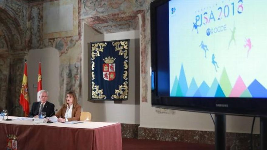 La consejera Rocío Lucas en la presentación de los datos.