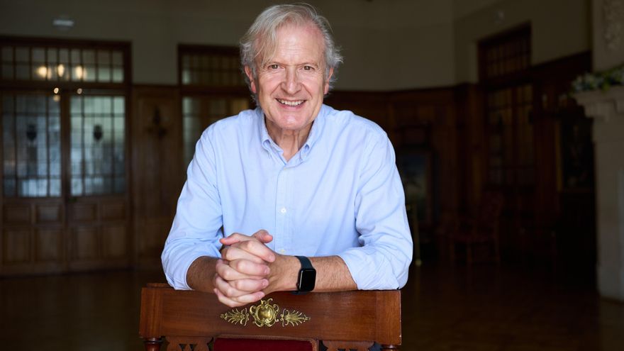 Emilio del Río, filólogo: "Trump es una nueva era en la que el fin justifica los medios"