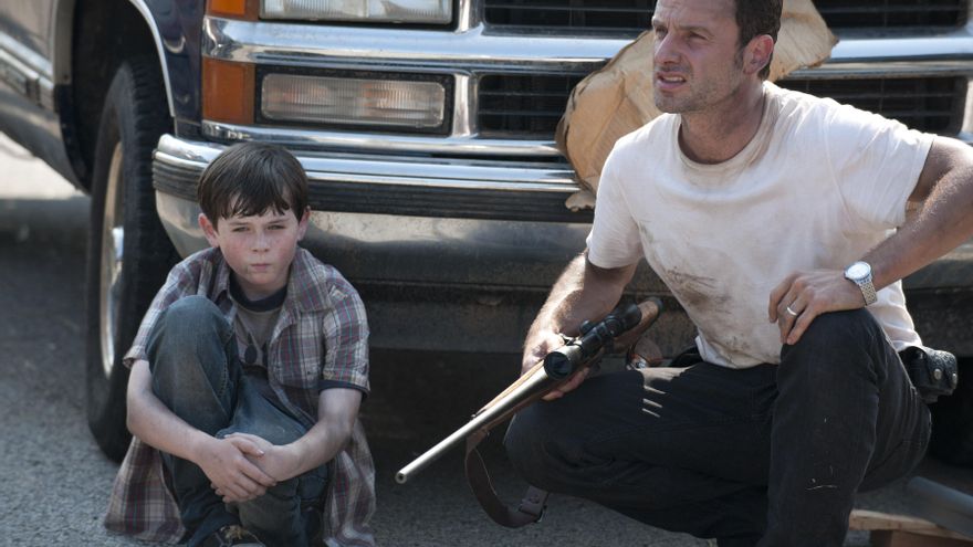 Rick y Carl en la primera temporada de 'The walking dead'