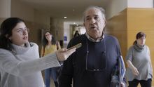 Enrique Álvarez Conde, atendiendo a la prensa este miércoles en la URJC. Foto: Olmo Calvo.