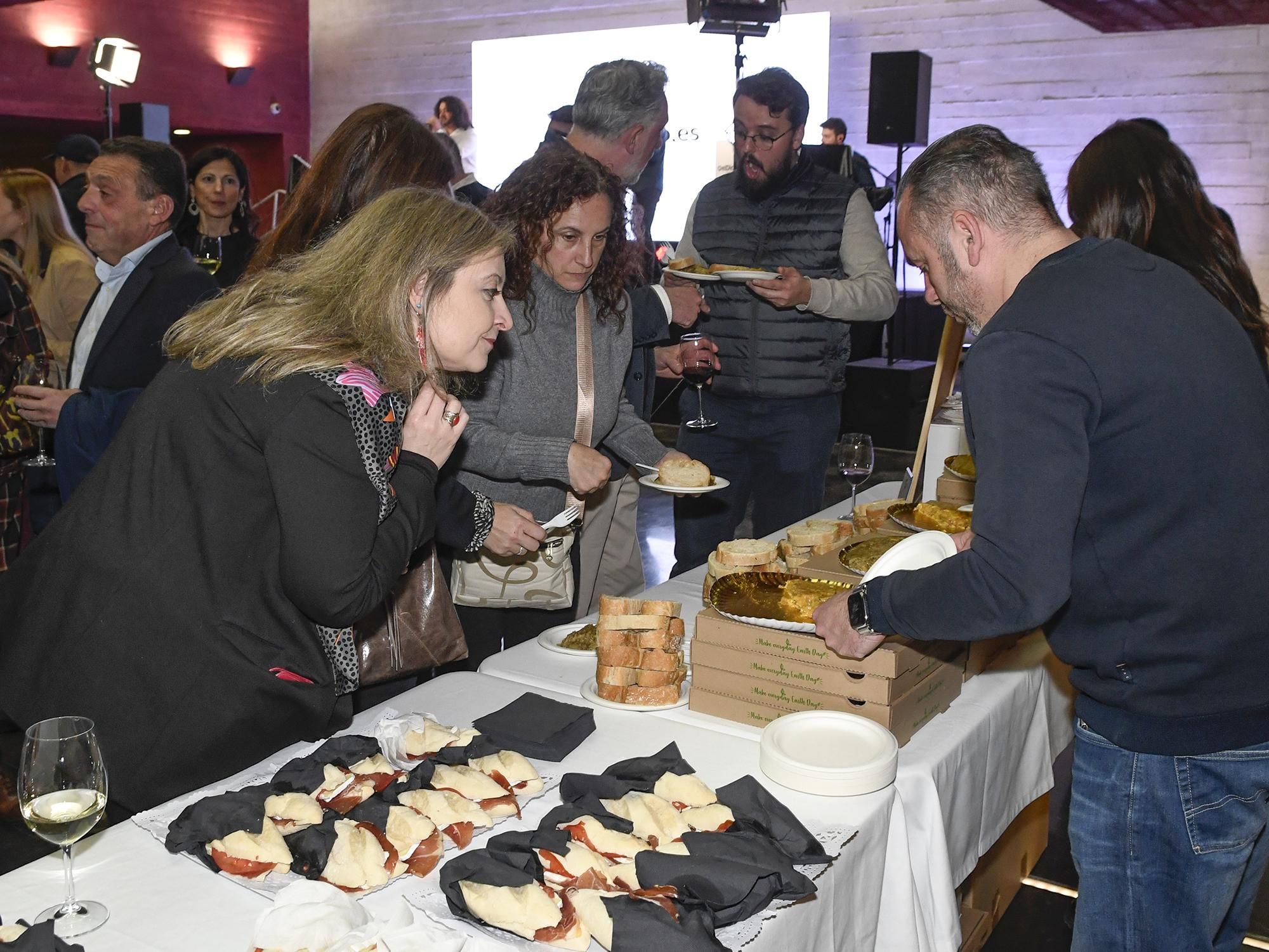 La gastronomía de la celebración de los Premios de Rioja2 también fue Kilómetro Cero