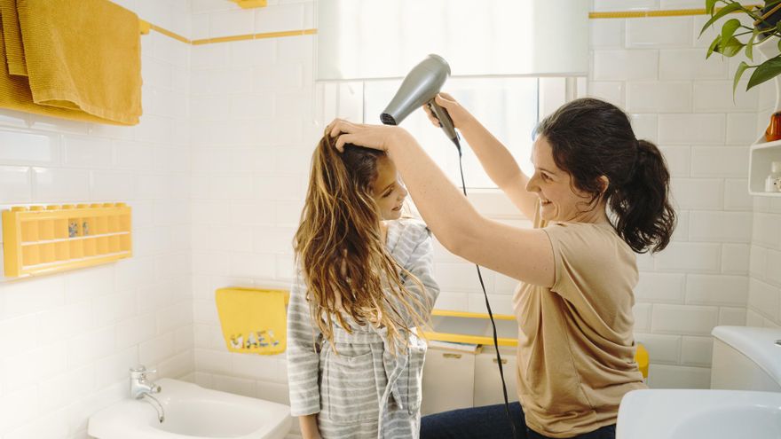 Iluminar la Navidad ahorrando en la factura de la luz y en las compras habituales