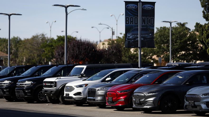 ¿Comprar un coche por Amazon? Ford se apunta a la venta de vehículos por internet