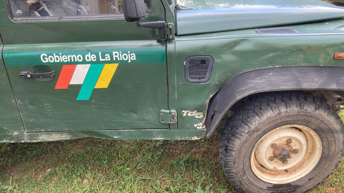 Vehículos de los agentes forestales en La Rioja