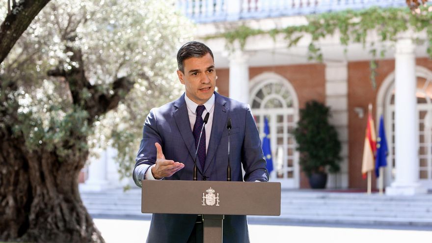 El presidente del Gobierno, Pedro Sánchez, interviene tras la firma del acuerdo del Ejecutivo nacional con los agentes sociales para reformar las pensiones, a 1 de julio de 2021, en Madrid (España)