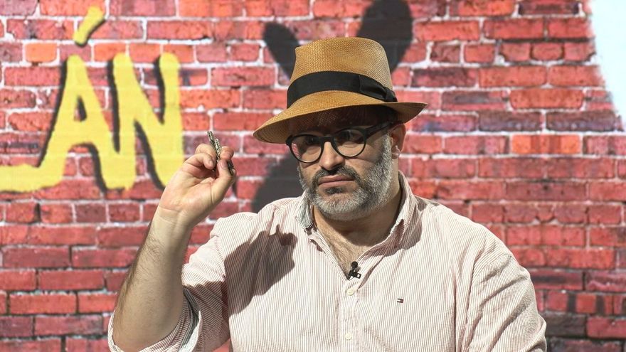 El alcohol y la lengua de Edu Galán no mezclan bien