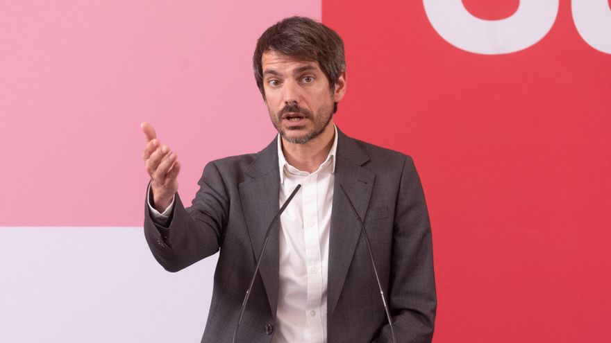 El portavoz de Sumar, Ernest Urtasun, durante una rueda de prensa tras la Ejecutiva del partido, a 13 de mayo de 2024, en Madrid (España).