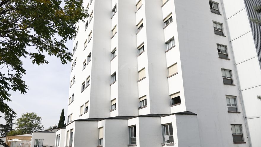 Fachada del Colegio Mayor Elías Ahuja de Madrid este viernes. EFE/Rodrigo Jiménez