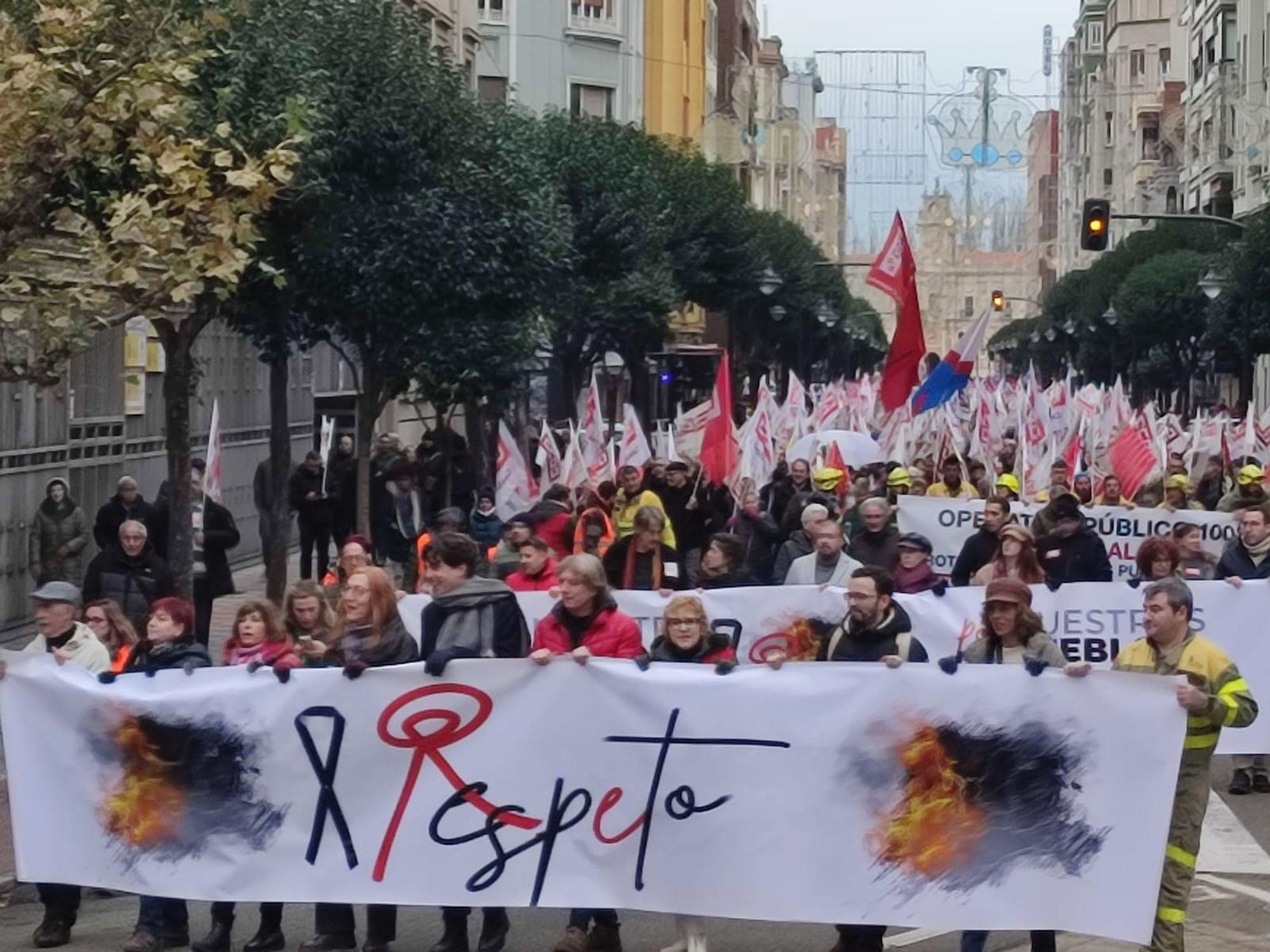 Manifestación en León contra las políticas de incendios forestales de la Junta