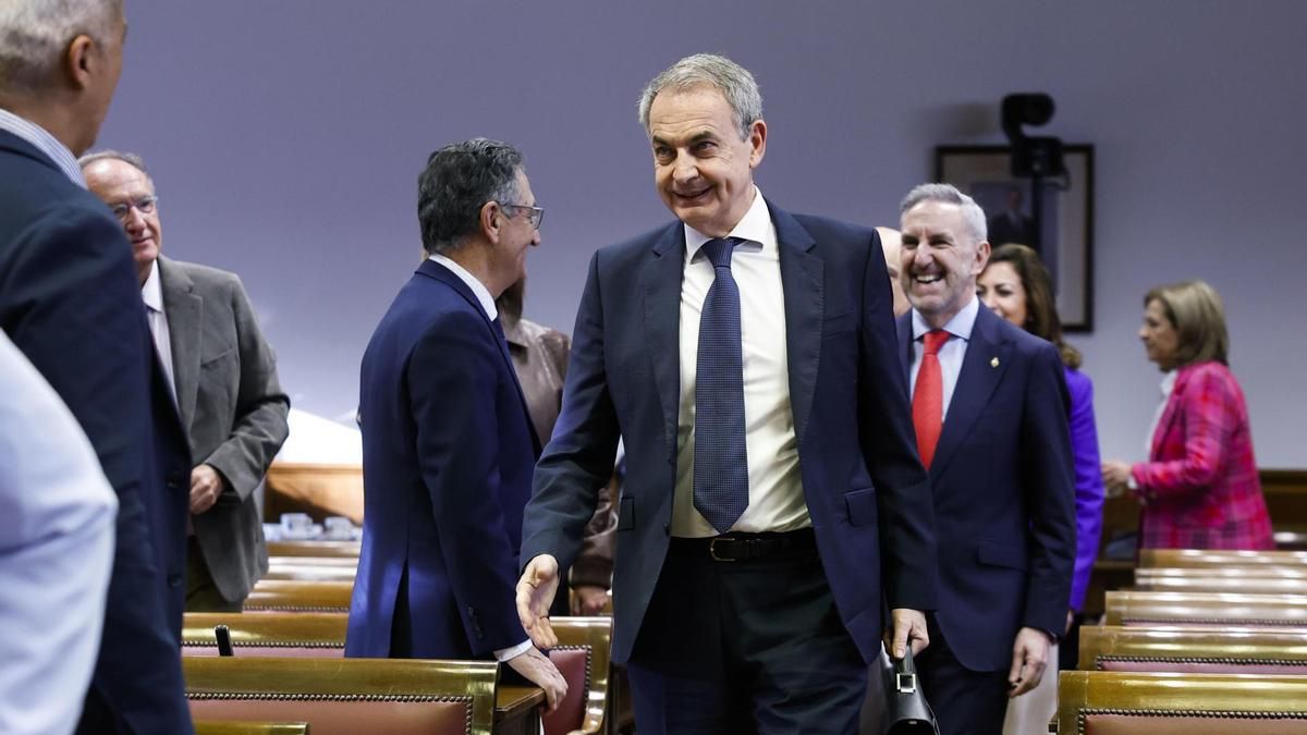 Última hora sobre la imputación de Zapatero por el caso Plus Ultra, en directo