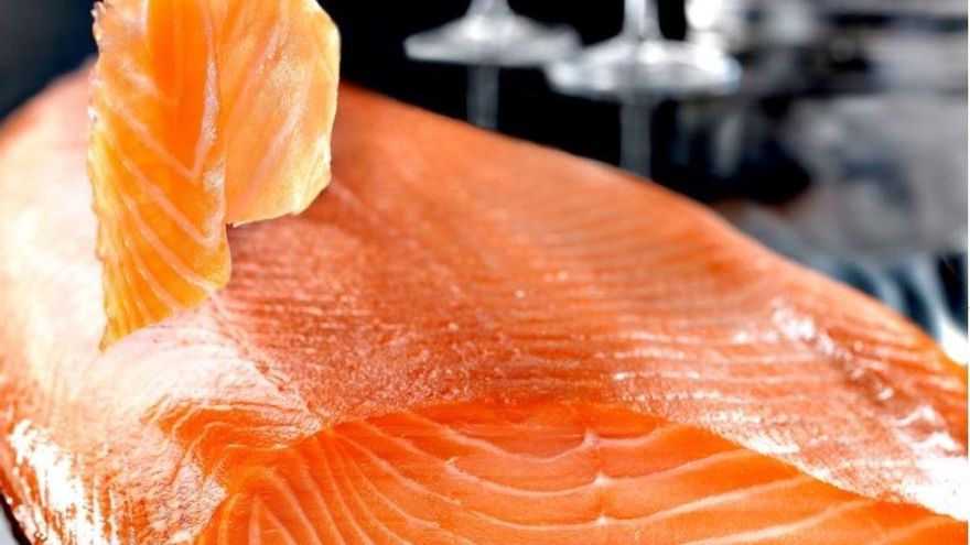 Alerta por la presencia de bacterias de listeria en sobres de salmón ahumado