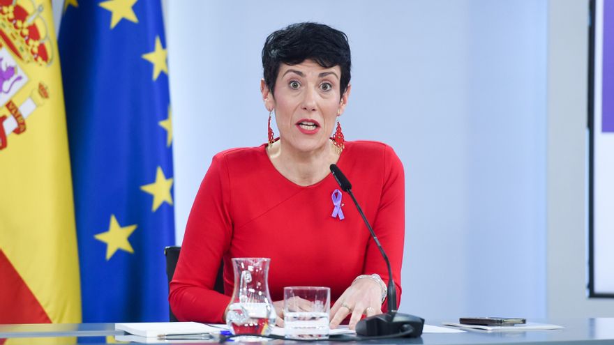 Archivo - La ministra de Inclusión, Seguridad Social y Migraciones, Elma Saiz