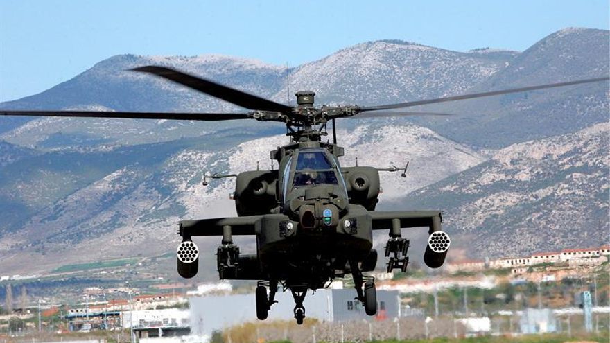 EEUU emplea por primera vez helicópteros Apache para atacar al EI en Irak