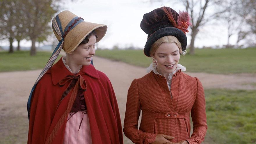 Mia Goth y Anya Taylor-Joy en 'Emma' de Autumn de Wilde