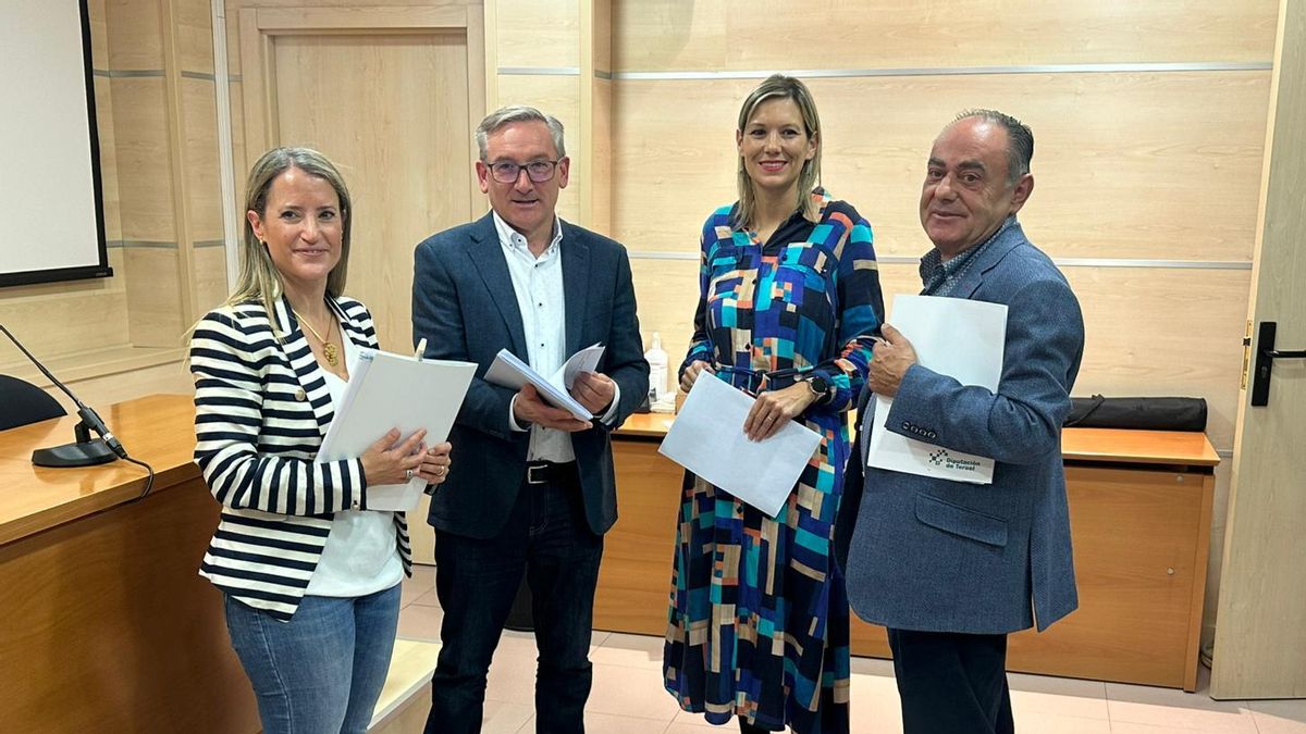 La Diputación de Teruel evita por ahora actuar contra la exjefa de gabinete pese a que eludió revelar sus incompatibilidades