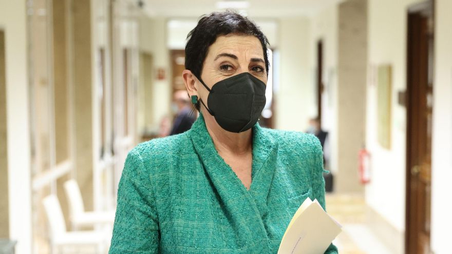 La portavoz de EH Bildu en el Congreso, Mertxe Aizpurua, a su llegada a una Junta de Portavoces en el Congreso de los Diputados, a 1 de febrero de 2022, en Madrid (España).