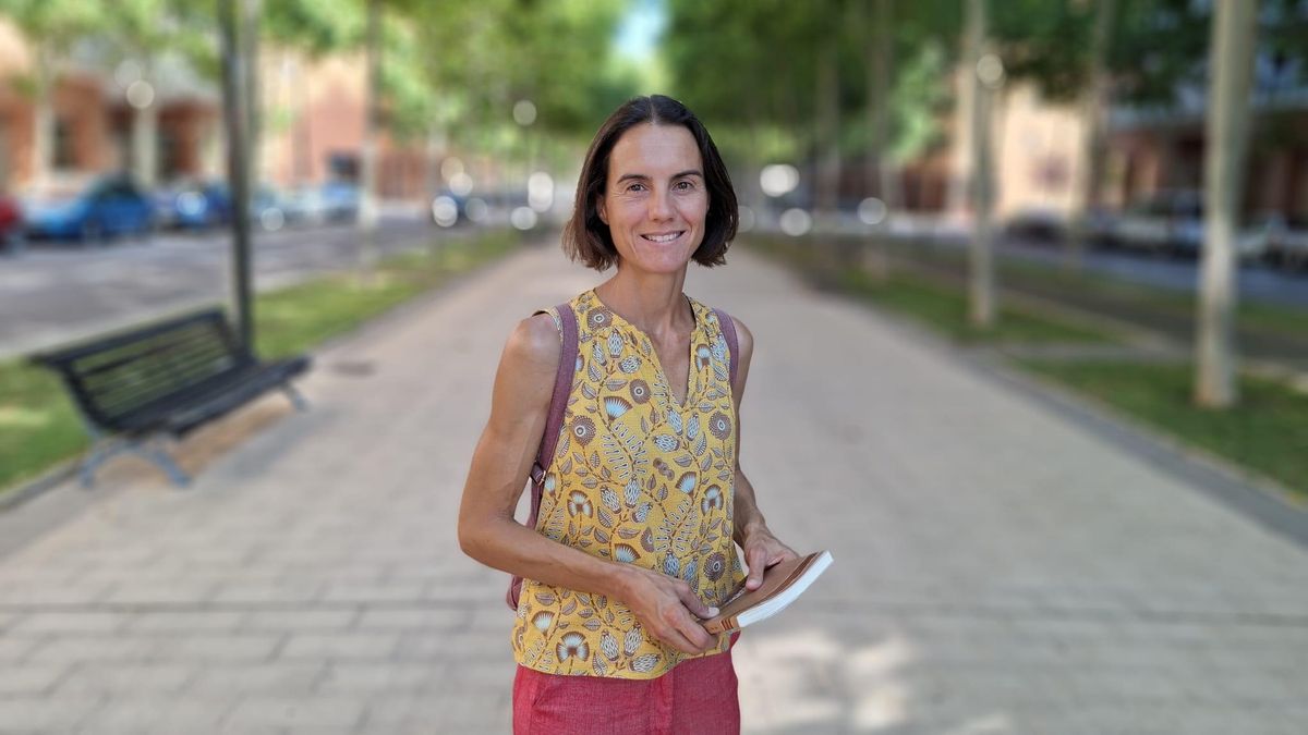 La autora de '13 de agosto', Paula Figols, en Zaragoza.