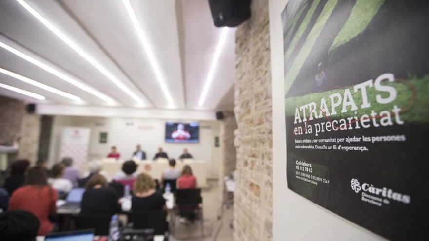 Un 52 % de los trabajadores no está exento de caer en la exclusión social