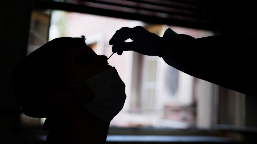 Extremadura suma 1.920 contagios en las últimas 24 horas y 7.605 desde Nochebuena