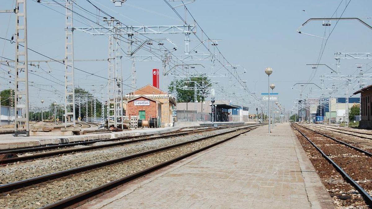 Fallece un joven de 22 años tras ser atropellado por un tren en la estación de Casetas (Zaragoza)