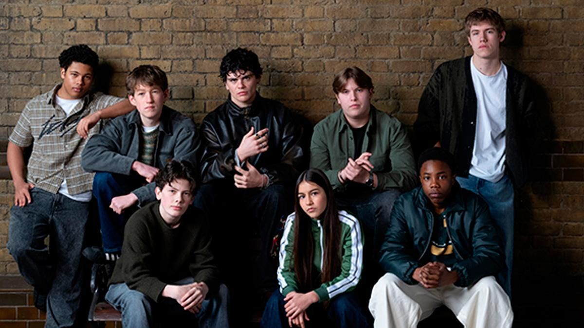 Eddison Burch, James Dowell, Oliver Croft, Dylan Heath, Henry Medhurst, Cornelius Brandreth, Laila Barwick y D'Angelou Osei Kissiedu